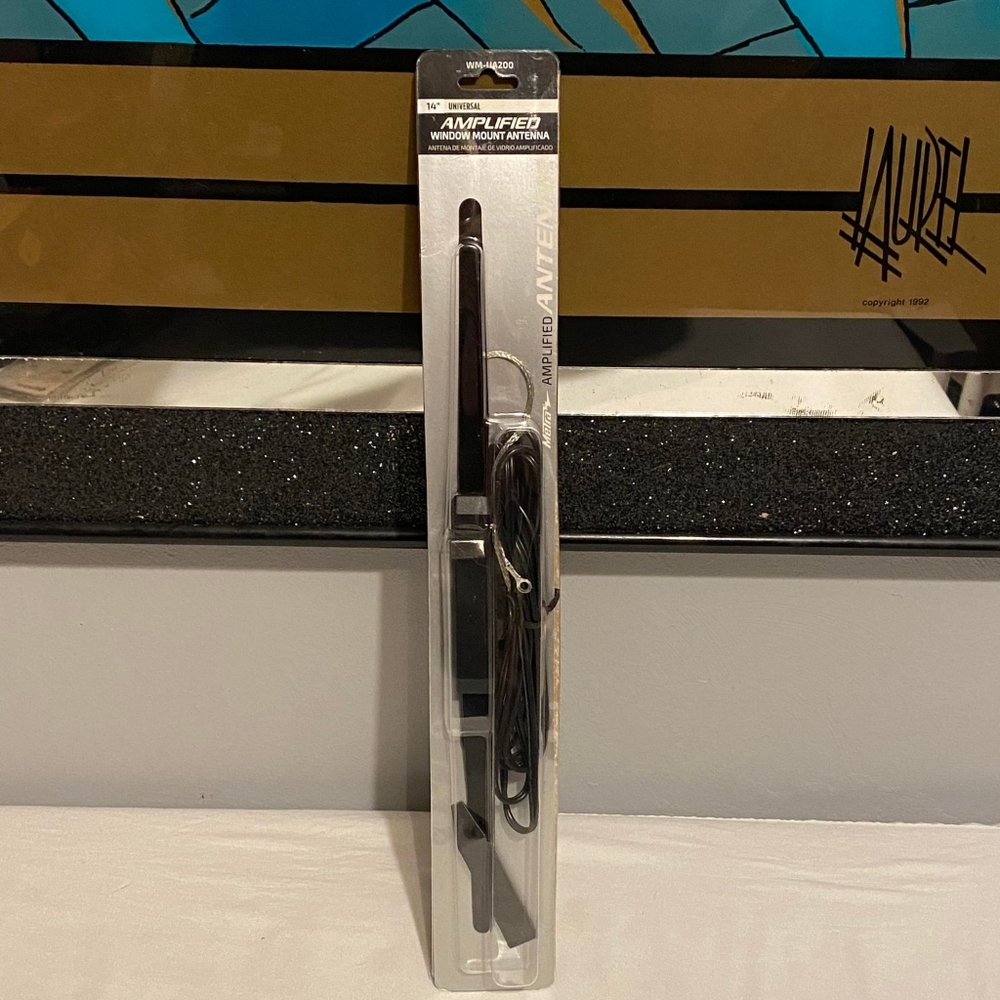 Metra Amplified Universal Antenna 14" Black New!